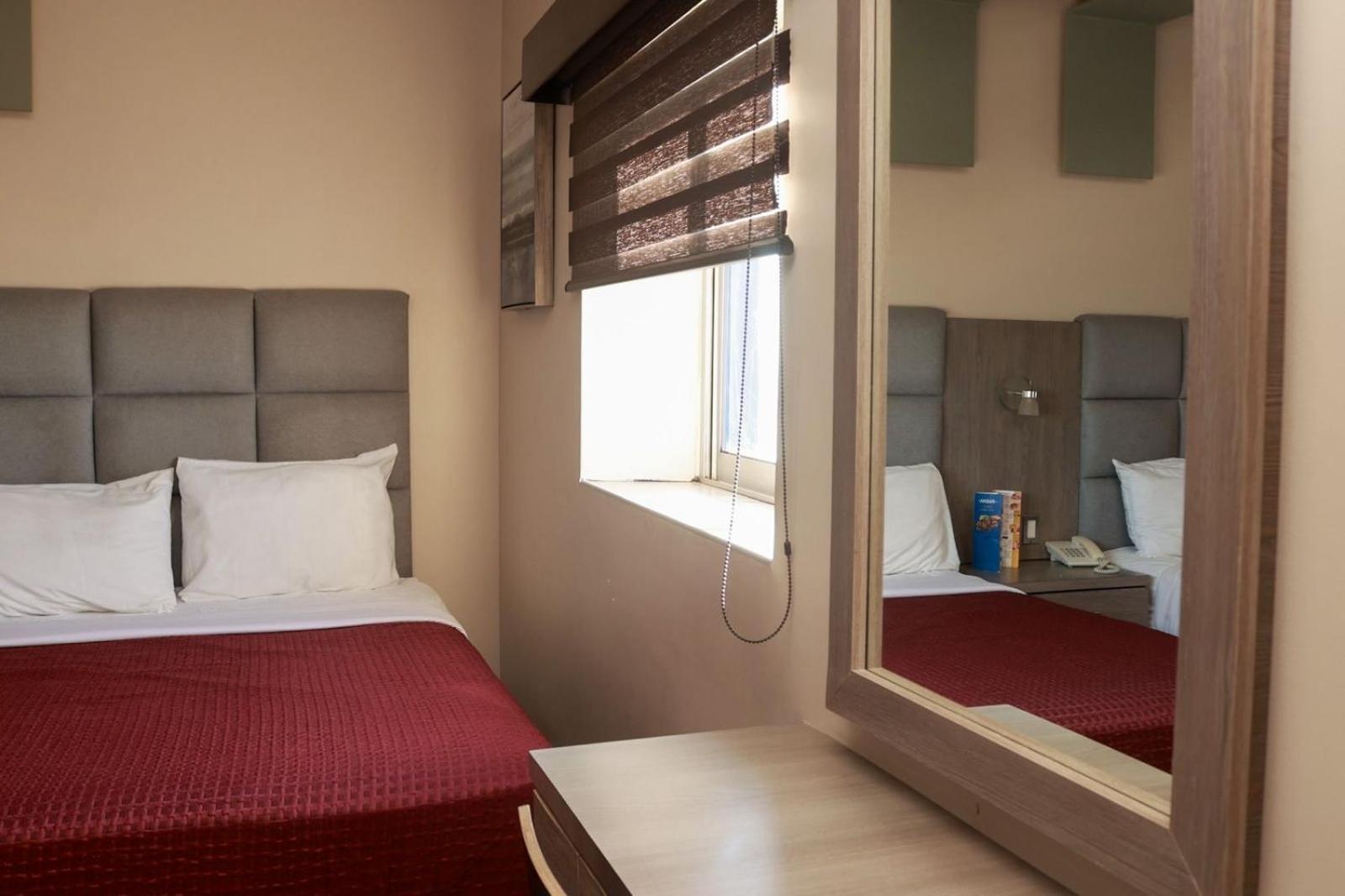 Hotel Jatay Tijuana Exteriér fotografie